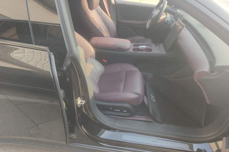 Used Nio ET5T 2024 75kWh Touring
