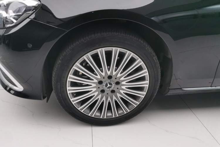 Used Mercedes-Benz E-Class 2022 Revised Version E 300 L Luxury Edition
