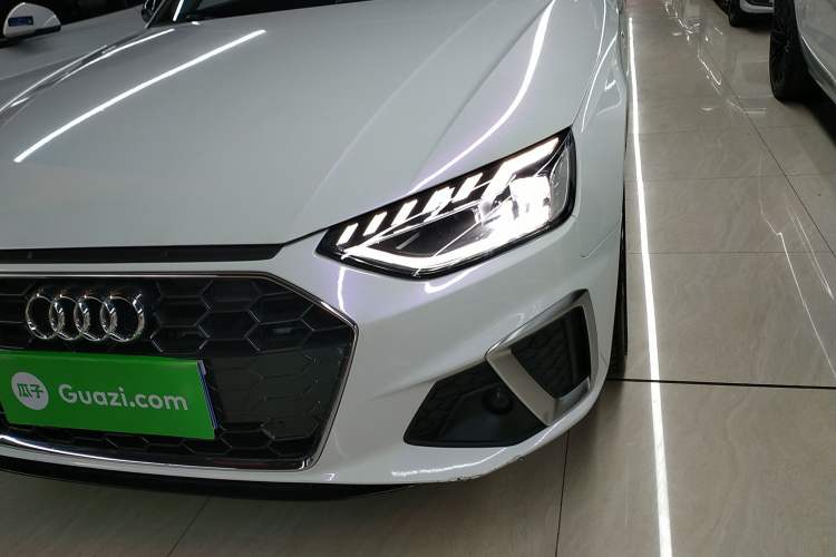 Used Audi A4L 2020 40 TFSI Luxury Dynamic Model