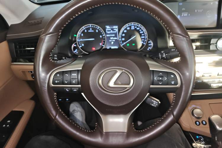 Used Lexus ES 2015 200 Elite Edition