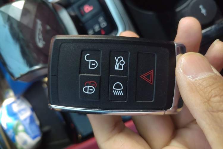 Used Jaguar XFL 2022 XFL 2.0T P250 Two-Wheel-Drive Elite Sport Edition