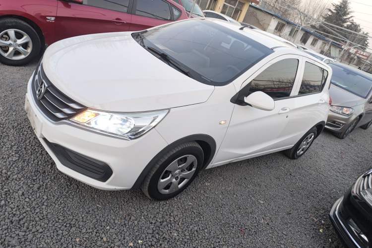 Used Baojun 310 2016 1.2L manual Comfort trim level
