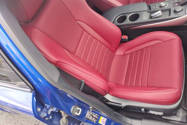 Used Lexus IS 2015 200t F SPORT