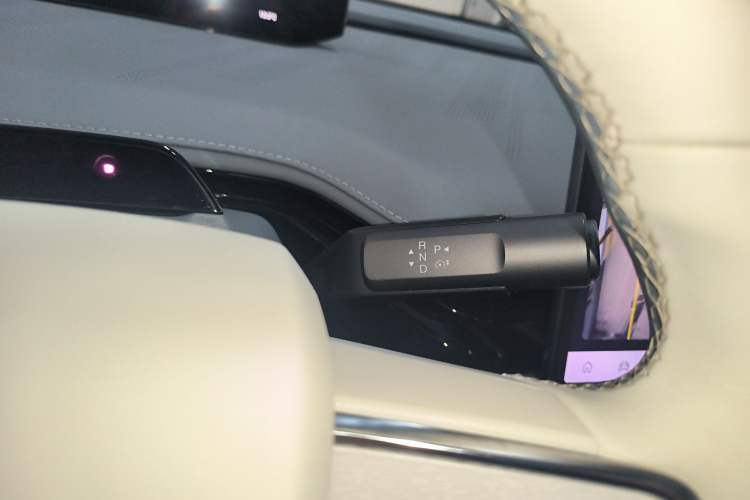 Used  GT 2023 560 Rear-Drive Seven-Wing Edition
