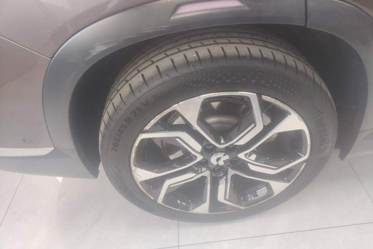 Used Nio ES8 2020 415 km Signature Edition 6-Seater Version
