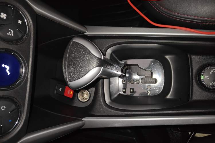 Used Citroen C3-XR 2015 1.6THP Automatic Smart Model
