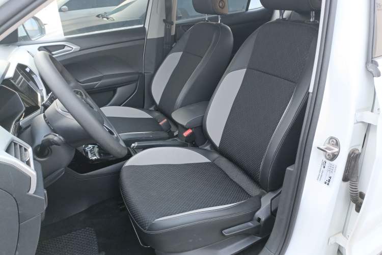 Used Volkswagen Tacqua 2023 200TSI DSG Joy-Connect Edition
