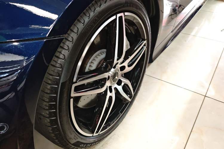 Used Mercedes-Benz E-Class (Import) 2019 E 300 Coupe