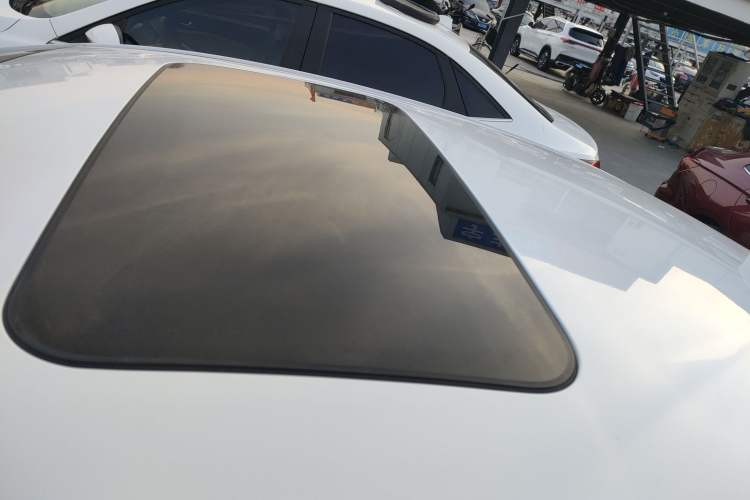 Used Hyundai Elantra 2016 1.6L Automatic ZhiXuan – Elite Version
