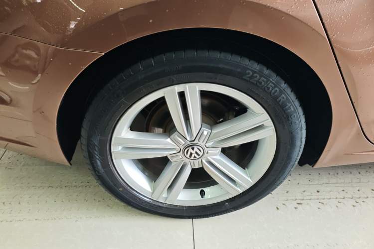 Used Volkswagen Lamando 2017 280TSI DSG Comfort Edition