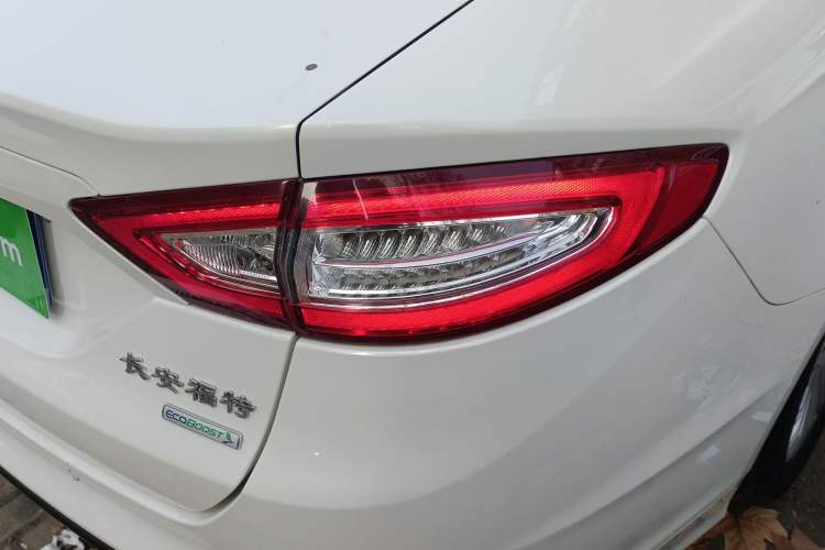 Used Ford Mondeo 2013 2.0L GTDi 200 Luxury Model