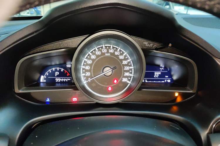 Used Mazda CX-4 2018 2.0L Automatic Two-Wheel Drive Blue Sky Exploration Version China V Standard