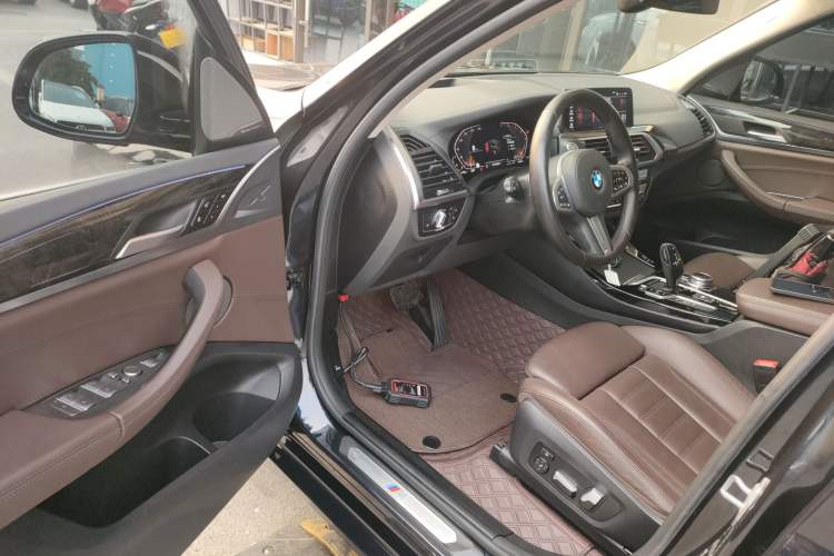 Used BMW X3 2021 xDrive30i Luxury Model with M Sport Package
