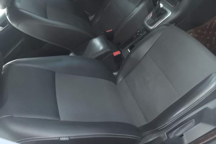 Used Volkswagen Tiguan 2017 300TSI Automatic Two-Wheel Drive Silk Road Luxury Edition
