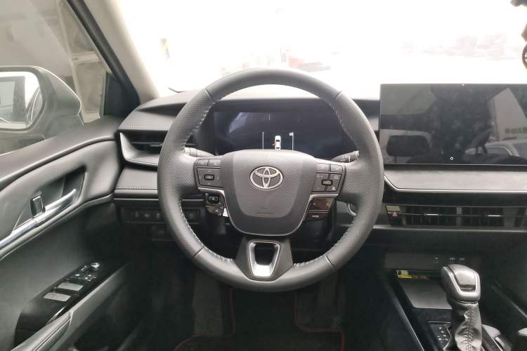 Used Toyota Camry 2024 2.0G Prestige Edition