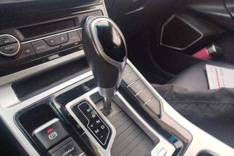 Used Geely Auto Emgrand GL 2019 1.4T CVT Elite Smart Edition
