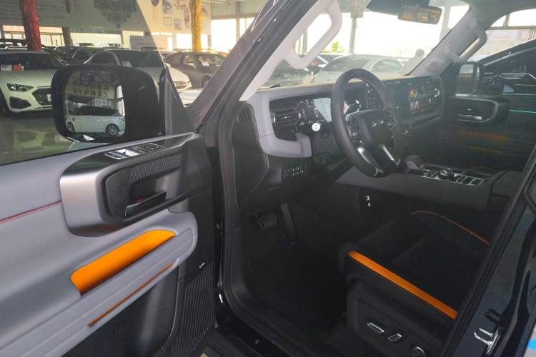 Used  BJ40 Electric Drive 2025 Advanced Edition
