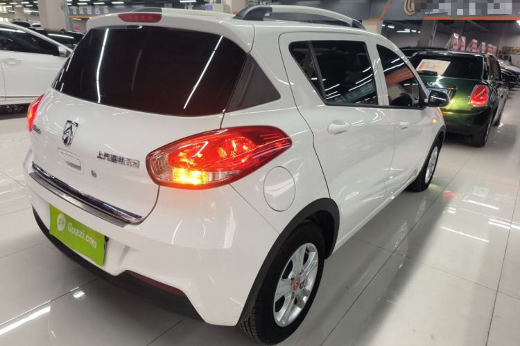 Used Baojun 310 2016 1.2L manual Comfort trim level
