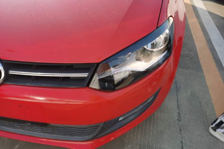 Used Volkswagen Polo 2013 1.6L Automatic Comfort Edition
