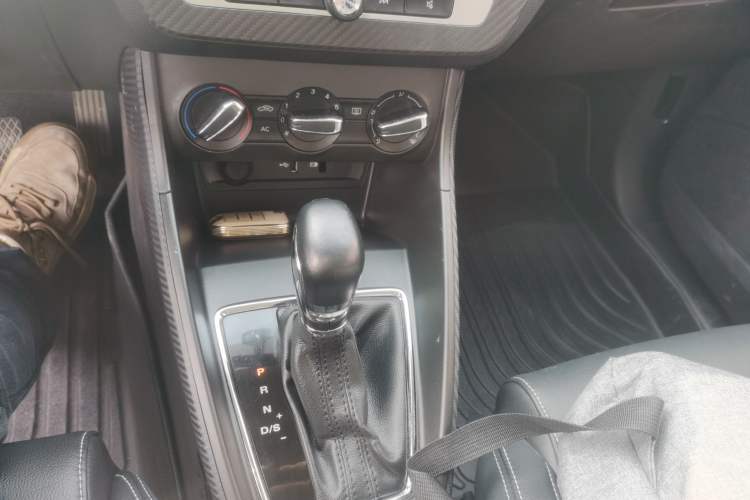 Used MG ZS 2017 1.5L Automatic Luxury Edition
