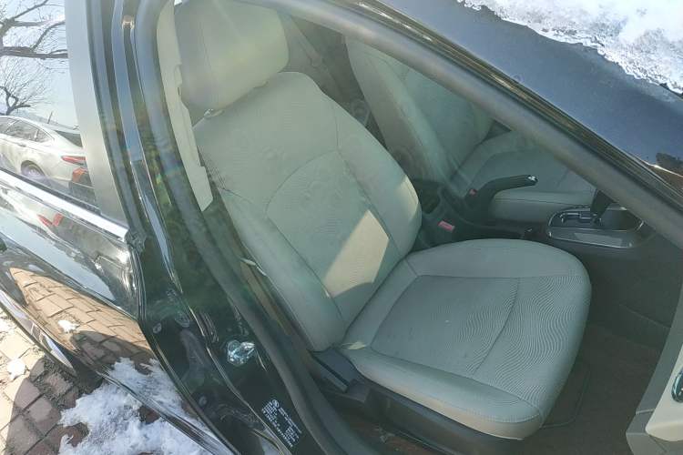 Used Chevrolet Cruze 2015 1.5L Classic SE AT
