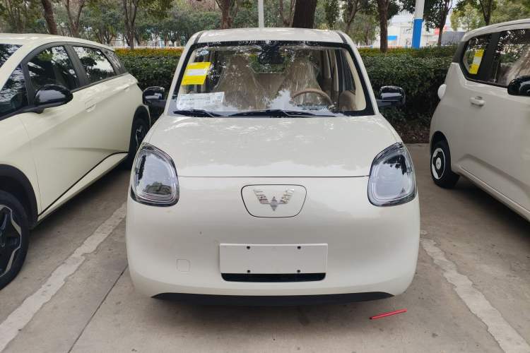 Used Wuling Hongguang MINIEV 2025 Four-Door Version Advanced Edition
