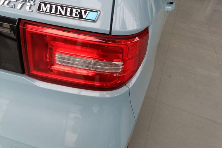 Used Wuling Hongguang MINIEV 2020 Freedom Version Lithium Iron Phosphate