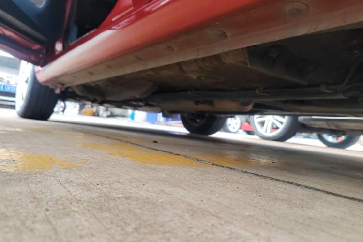 Used Toyota YARiS L 2019 1.5E CVT Dynamic Edition China VI compliant