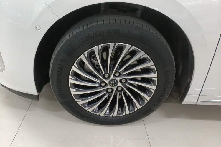 Used Buick Century 2023 2.0T Seven-Seater Deluxe Edition
