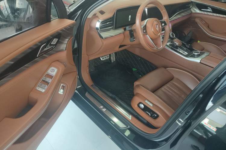 Used Hongqi H9 2023 2.0T Smart Connect Flagship Edition
