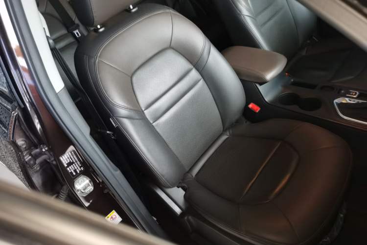 Used GAC Trumpchi GS4 2016 235T G-DCT Luxury Edition
