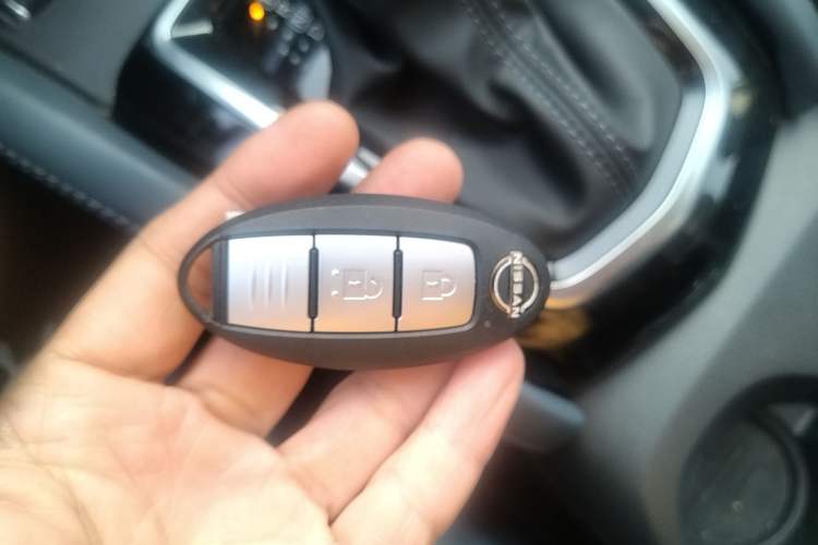 Used Nissan Qashqai 2025 Honor 2.0L CVT XV+ Leading Edition
