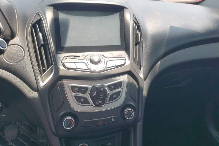 Used Chery Arrizo 5 2016 1.5L Manual Lingrui Edition
