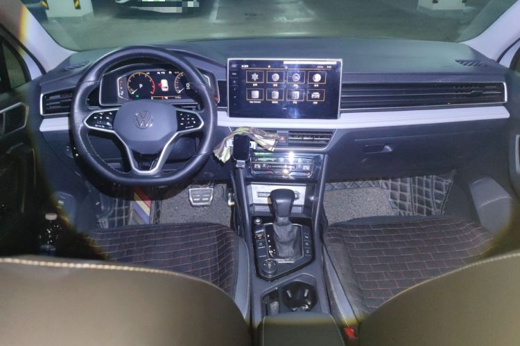 Used Volkswagen Tiguan L 2022 380TSI Automatic All-Wheel Drive R-Line Enhanced Comfort 7-Seater