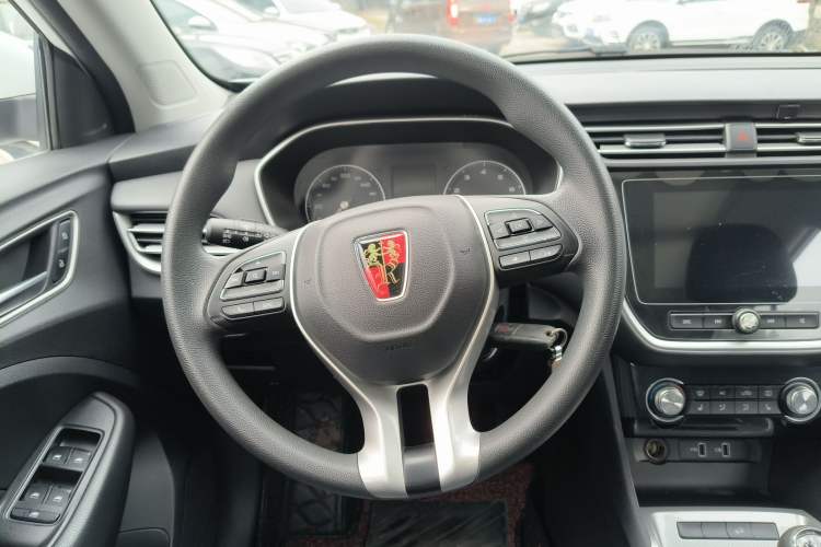 Used Roewe RX3 2018 1.6L Manual Flagship Edition
