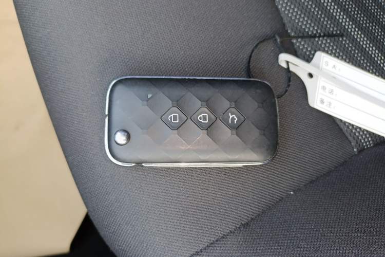 Used Wuling Alvez 2022 1.5L Manual Free-Style Model