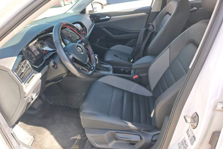 Used Volkswagen Sagitar 2020 200TSI DSG Comfort Version China VI Standard
