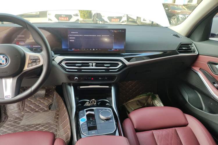 Used BMW i3 2022 eDrive 35 L