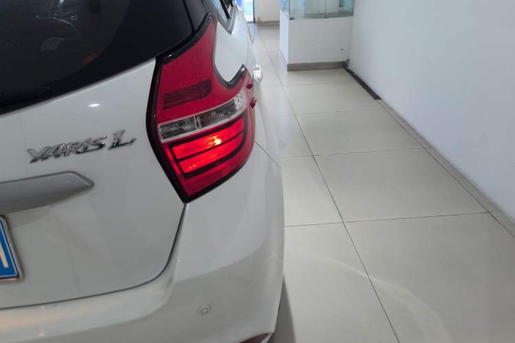 Used Toyota YARiS L 2020 1.5L CVT Leading Edition