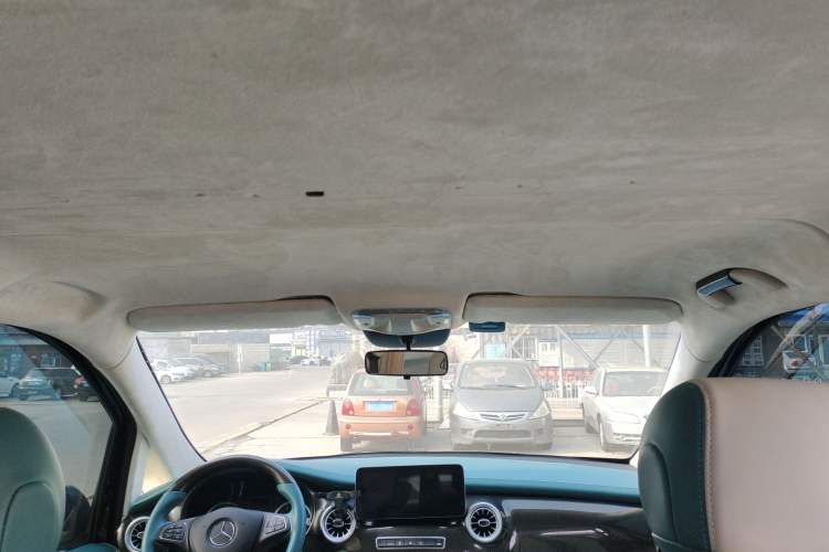 Used Mercedes-Benz Vito 2021 2.0T Elite Version 7 Seats
