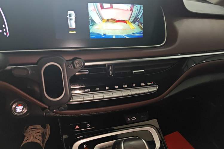 Used GAC Trumpchi M6 2023 PRO 270T DCT Luxury Edition