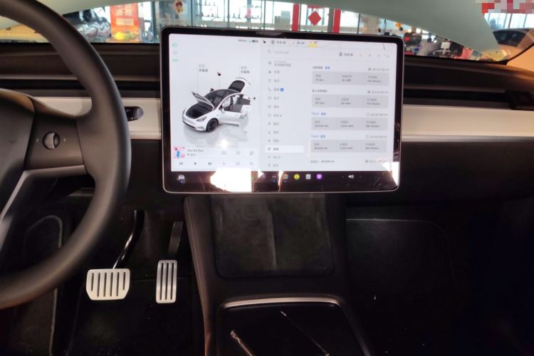 Used Tesla Model Y 2022 Performance High-Performance All-Wheel-Drive Version
