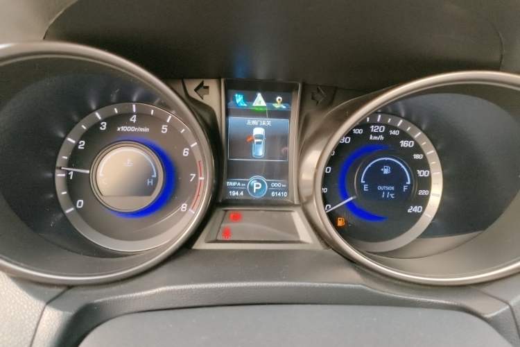 Used Changan CS75 2016 1.8T Automatic Elite Model China V Standard
