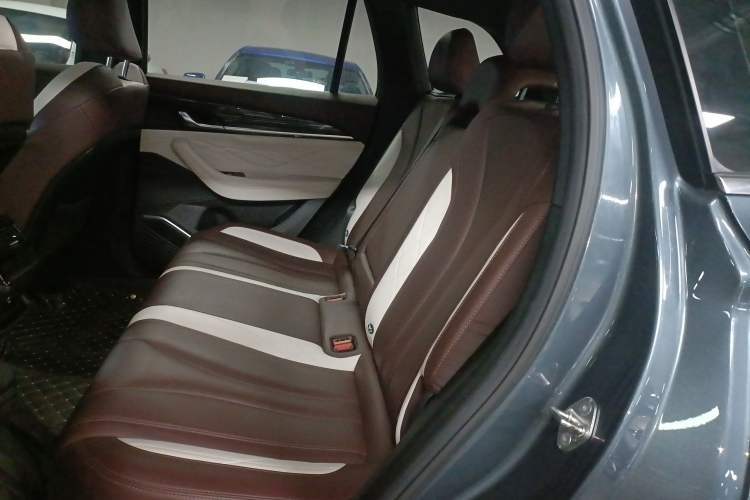 Used Geely Auto Monjaro L 2021 2.0TD DCT EVO Two-Wheel Drive Prestige Version