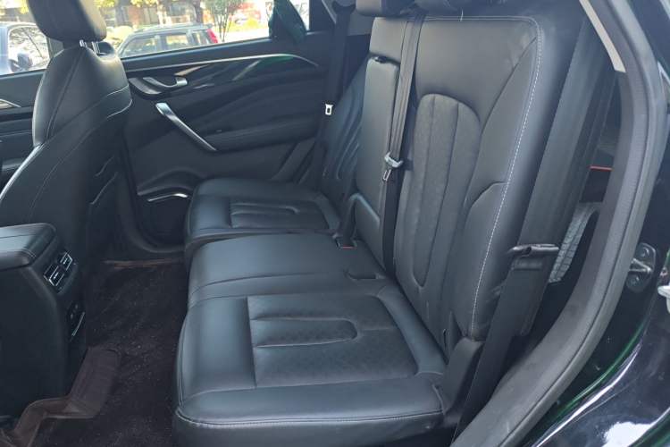 Used JETOUR X90 2020 1.6T DCT Shadow Edition 7-Seater