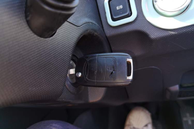 Used Wuling Hongguang MINIEV 2021 Macaron Fashion Model Lithium Iron Phosphate
