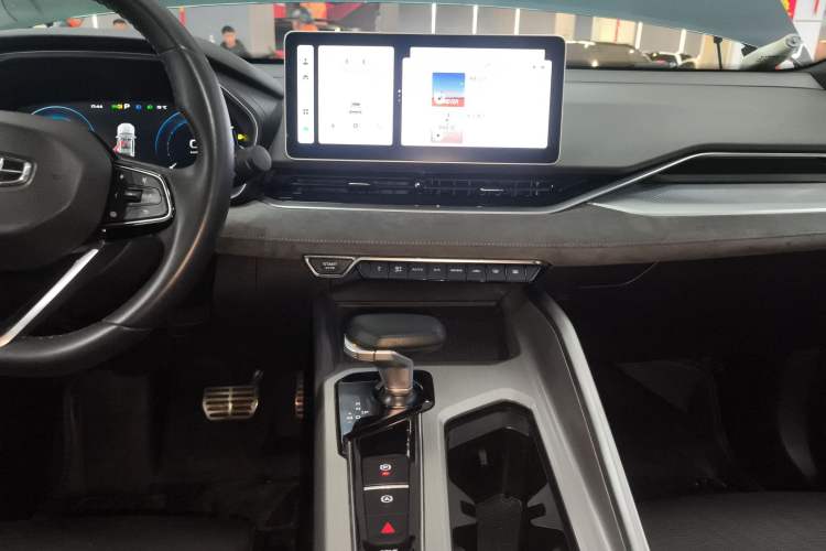 Used Geely Auto Preface 2023 2.0TD "Only This Verdant Green" Edition