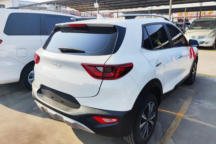 Used Kia kx1 Stonic 2021 1.4L CVT Fun Edition
