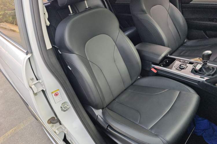 Used Haval H6 2018 Red-Label Sport Version 1.5T Manual Two-Wheel Drive Elite Model
