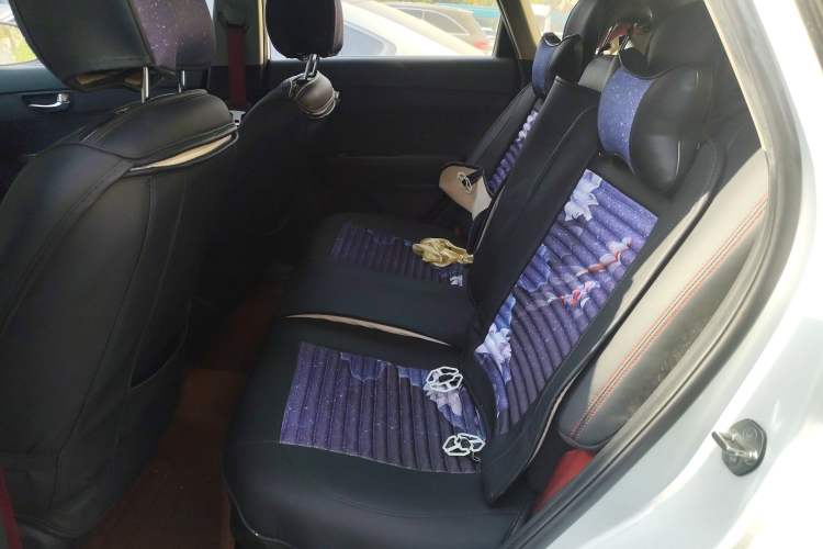 Used Kia KX3 2015 1.6T Automatic Two-Wheel Drive DLX
